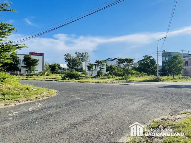 Khu vực xung quanh Lô đất KĐT Số 9