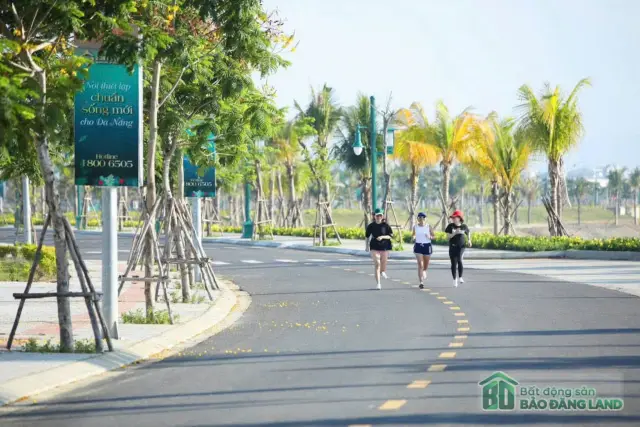 Ảnh thực tế Bán Đất Đức Tín - Đà Nẵng, hướng đông nam Quá Thích hợp cho An cư cho cặp vợ chồng trẻ
