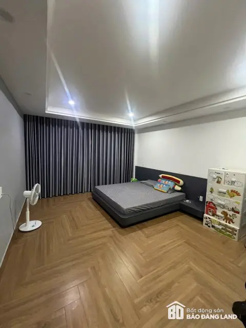 Nhà phân khu V5 FPT City 90 m² – góc nhìn từ thực địa