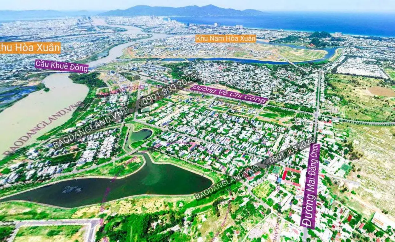 Khu Bá Tùng nhìn từ flycam, phía xa là cầu Khuê Đông và khu Hòa Xuân