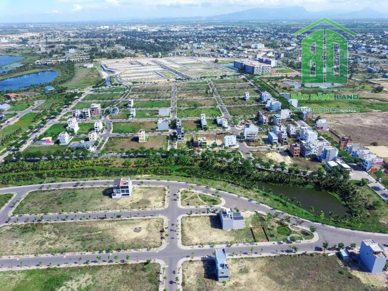 Flycam FPT City – nhà dân trong các phân khu