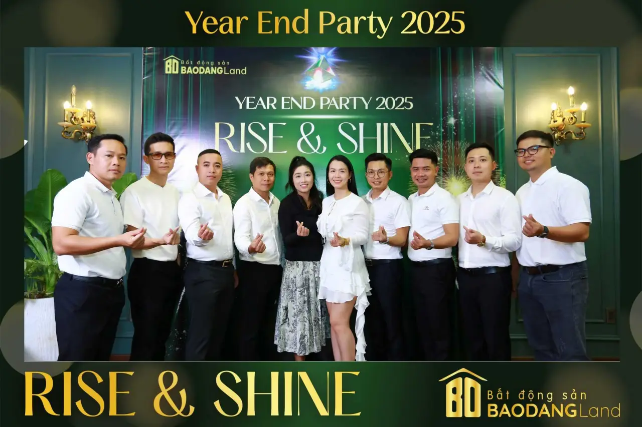 Tập thể Bảo Đăng Land tại Year End Party 2025